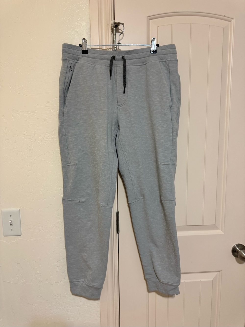 lululemon athletica Light Gray Men's Jogger Sweatpants with Drawstring